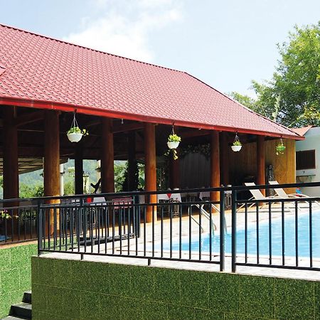 Khoa Thanh Hotel Hòa Bình Exteriör bild