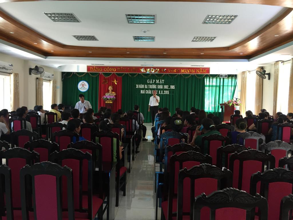 Khoa Thanh Hotel Hòa Bình Exteriör bild