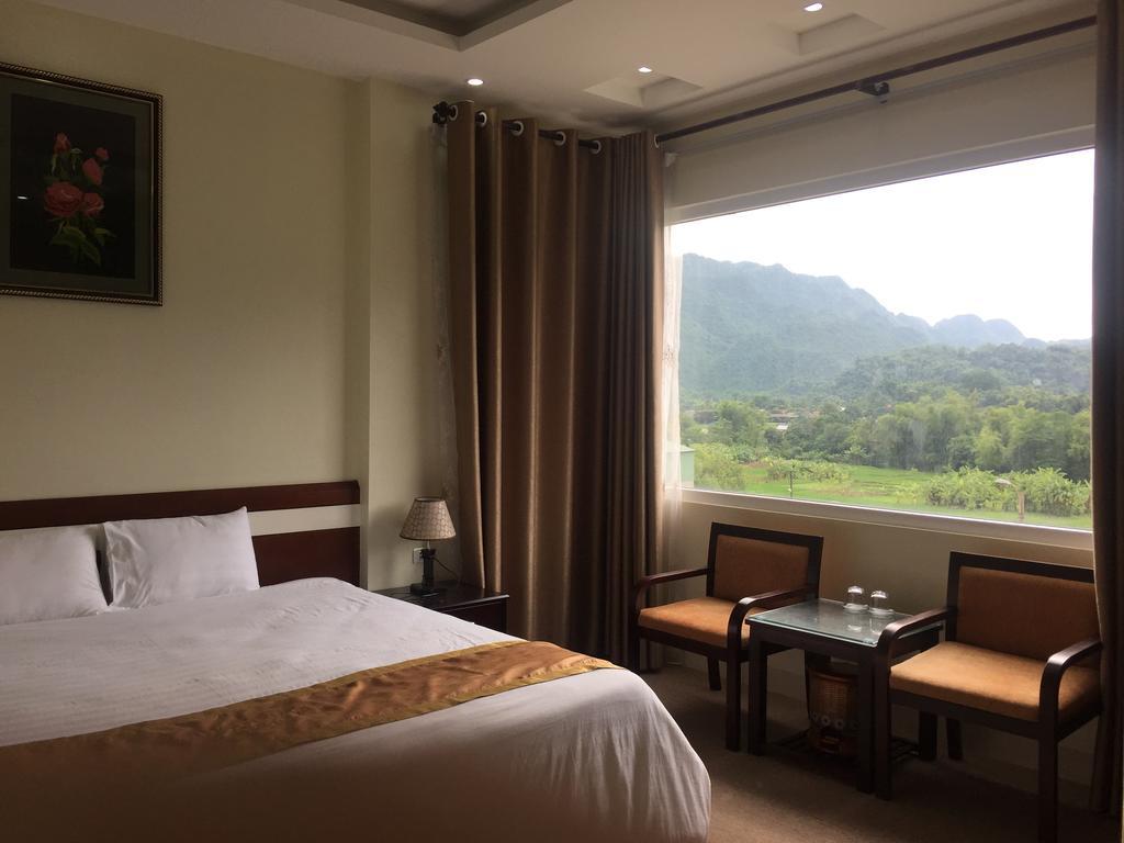 Khoa Thanh Hotel Hòa Bình Rum bild