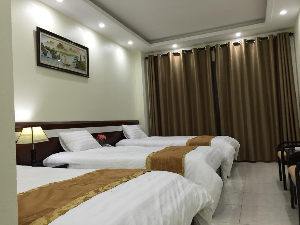 Khoa Thanh Hotel Hòa Bình Rum bild