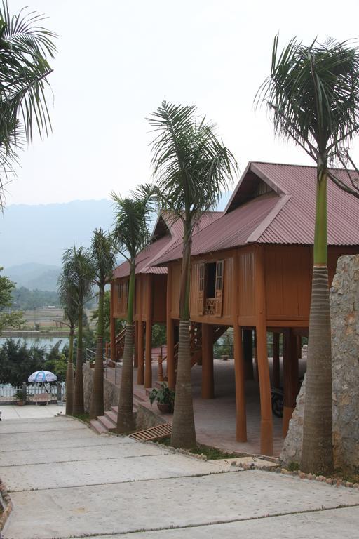 Khoa Thanh Hotel Hòa Bình Exteriör bild