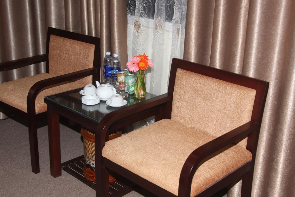 Khoa Thanh Hotel Hòa Bình Rum bild